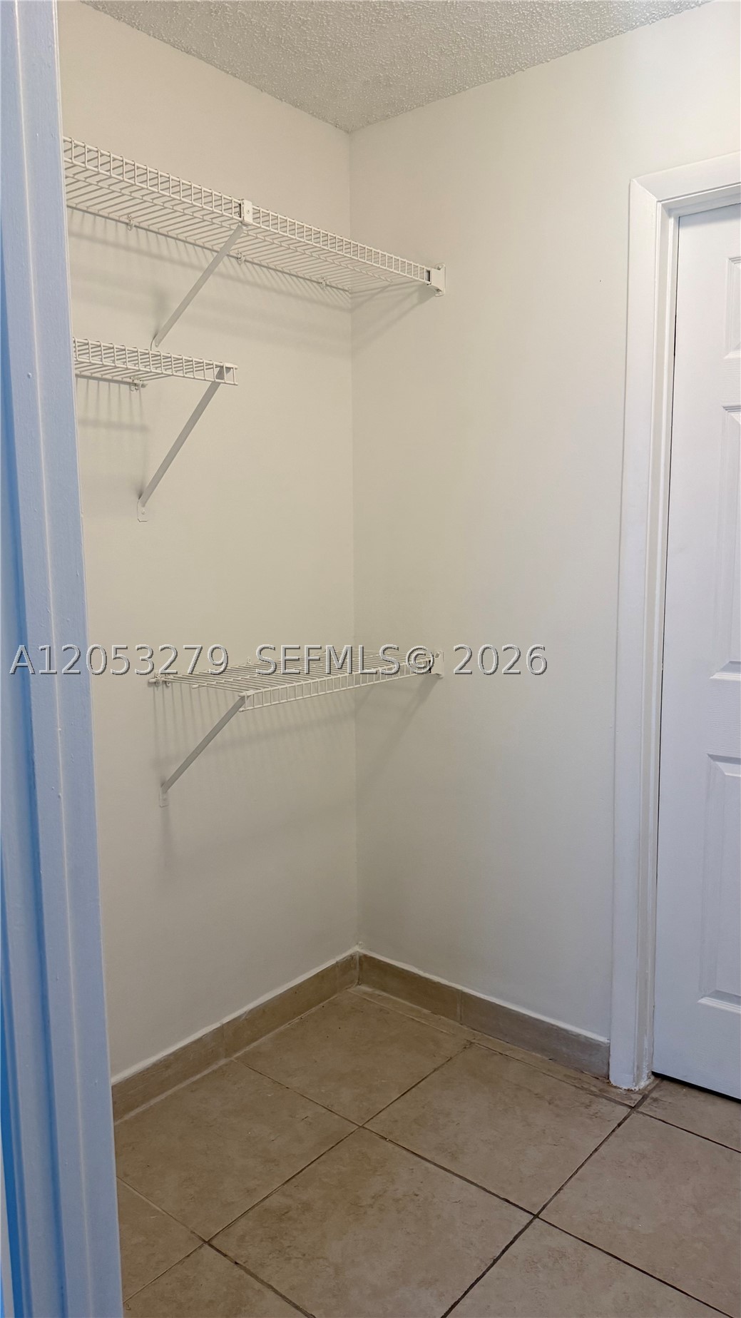 18304 Nw 68th Ave M Property Photo 9