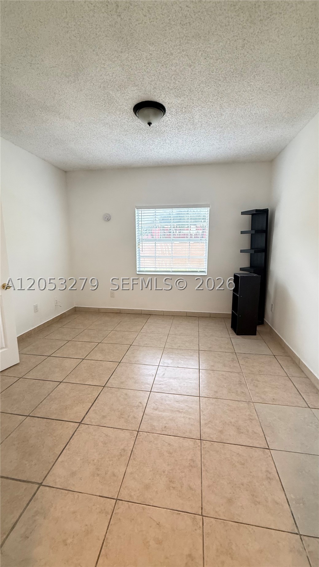 18304 Nw 68th Ave M Property Photo 12