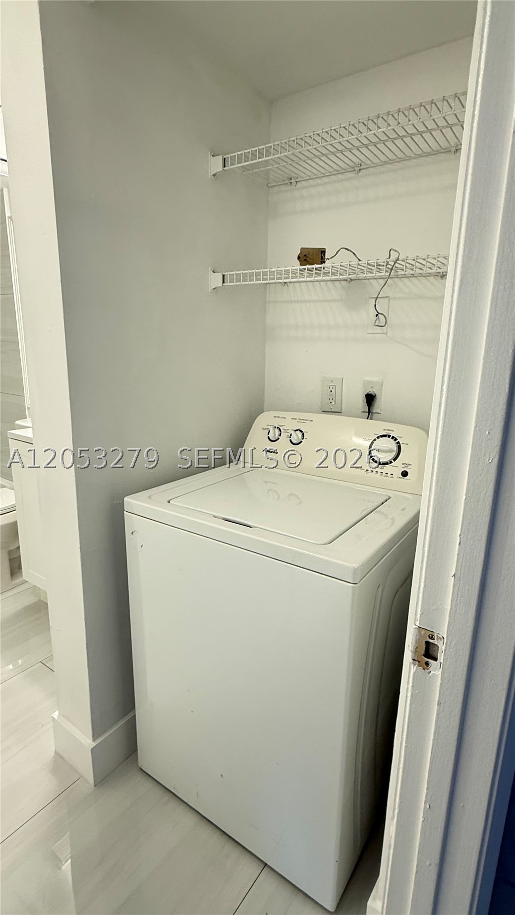 18304 Nw 68th Ave M Property Photo 14