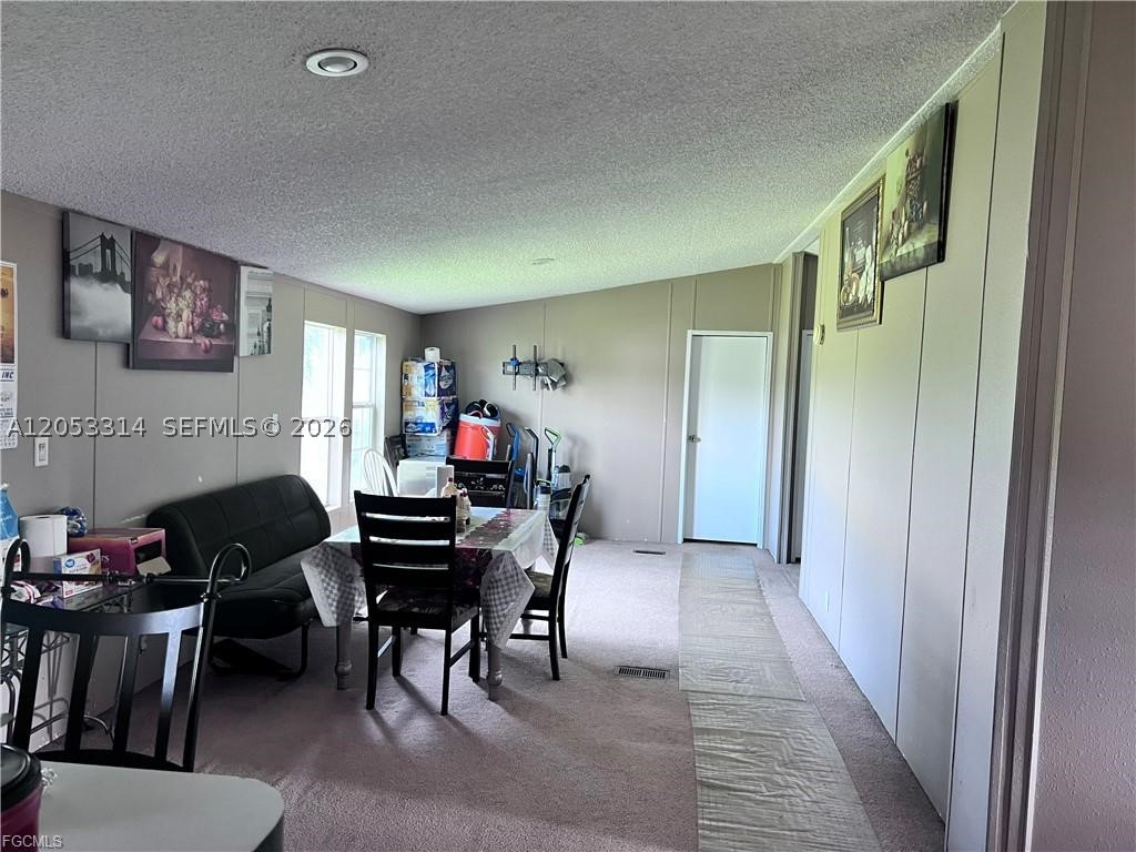 3704 Dustin Property Photo 4
