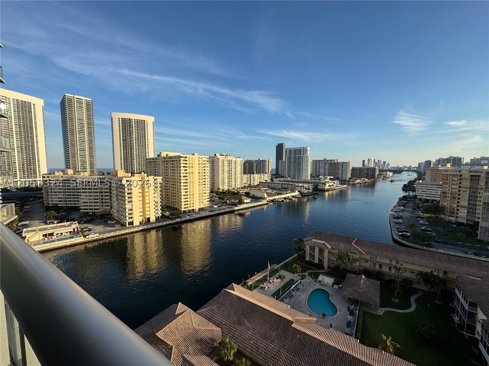 2602 E Hallandale Beach Blvd R1503 Property Photo 5