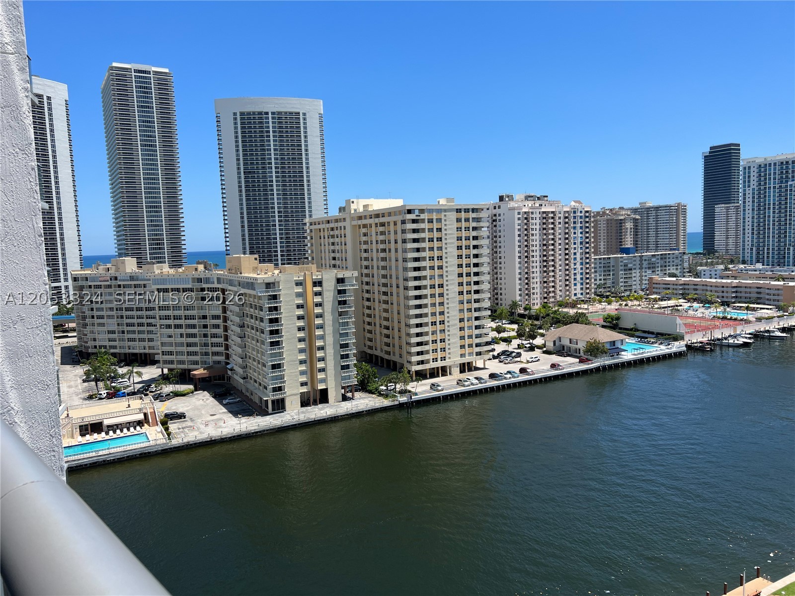 2602 E Hallandale Beach Blvd R1503 Property Photo 11