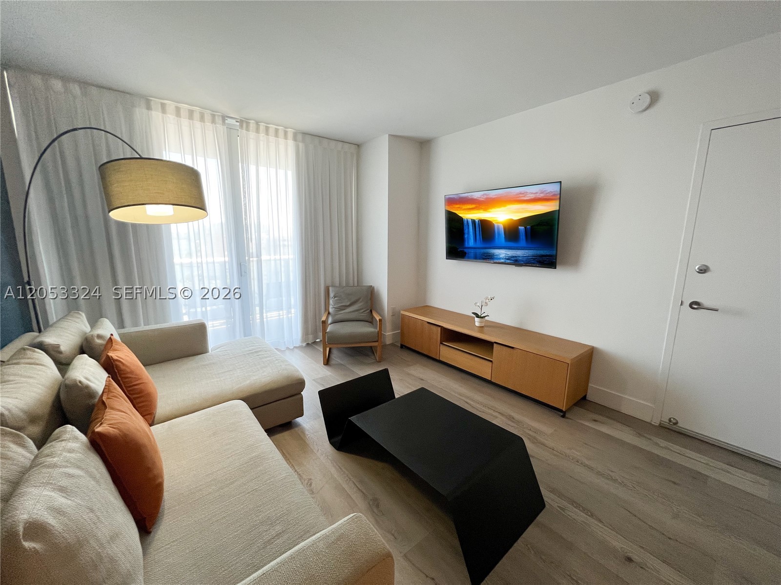 2602 E Hallandale Beach Blvd R1503 Property Photo 19