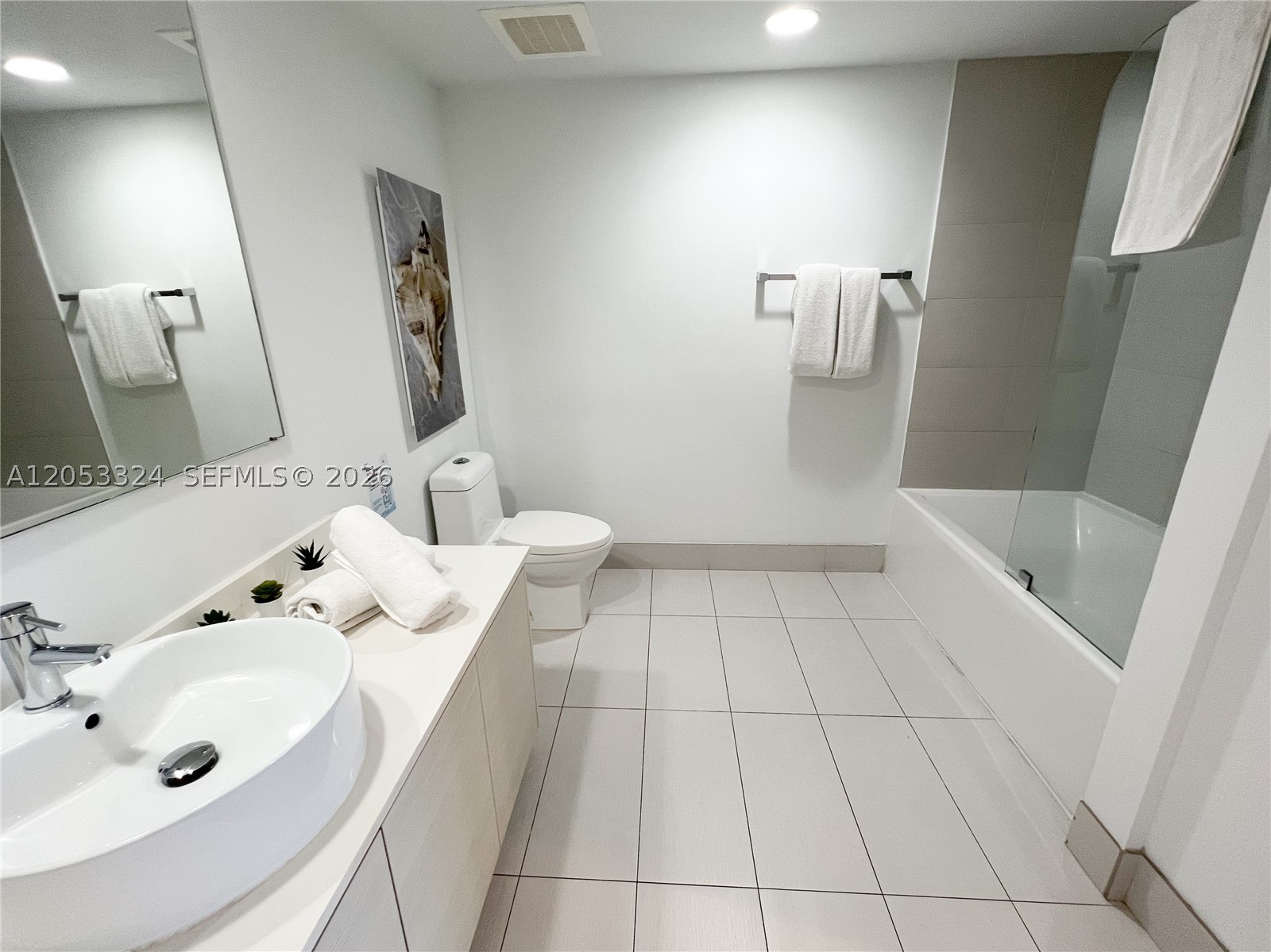 2602 E Hallandale Beach Blvd R1503 Property Photo 20