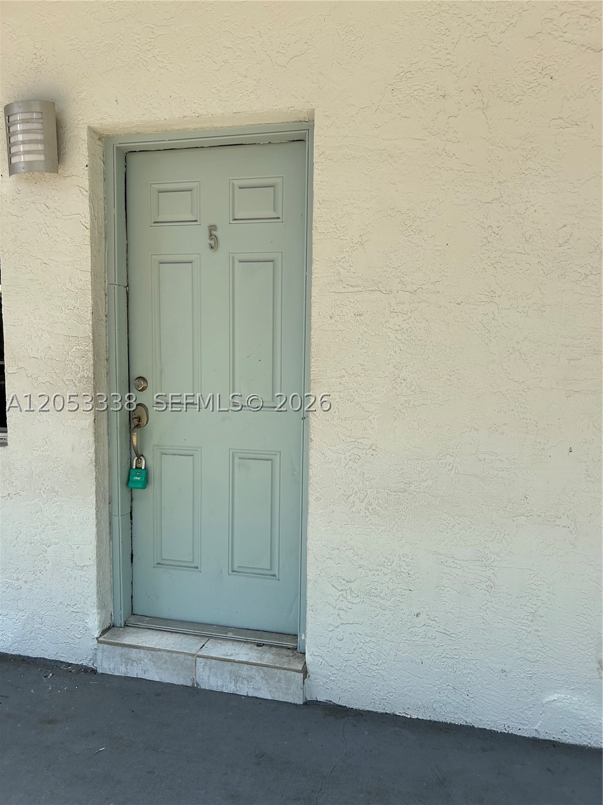 1925 Madison St 5 Property Photo 1