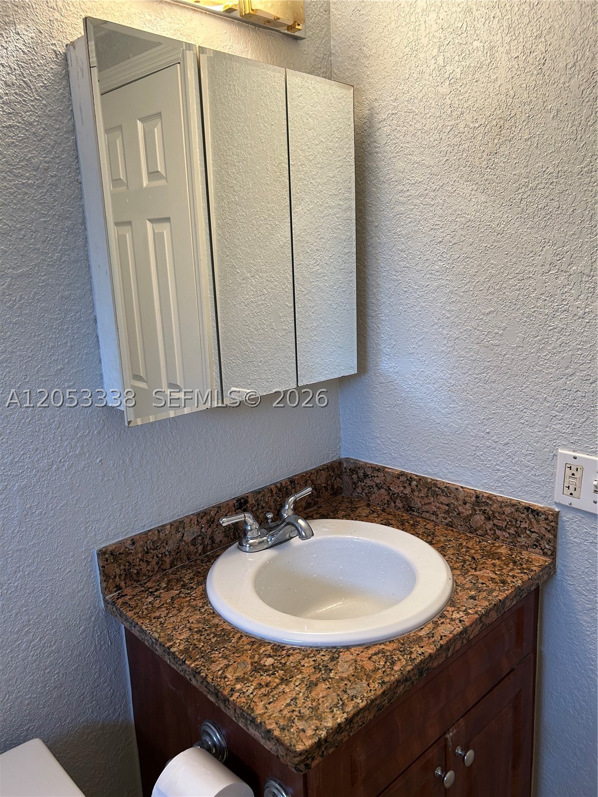 1925 Madison St 5 Property Photo 16