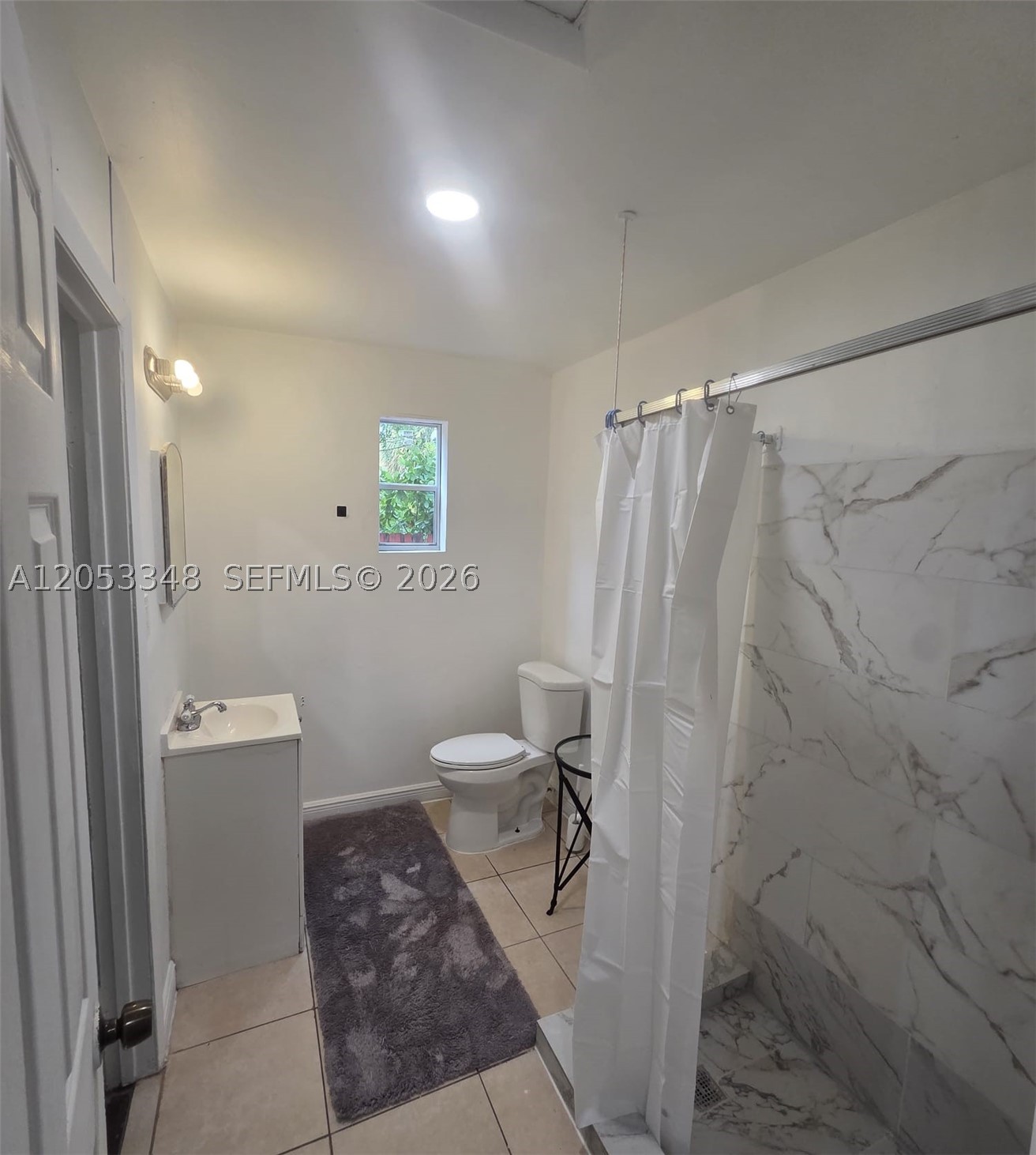 1008 N 18th Ct 101b Property Photo 18
