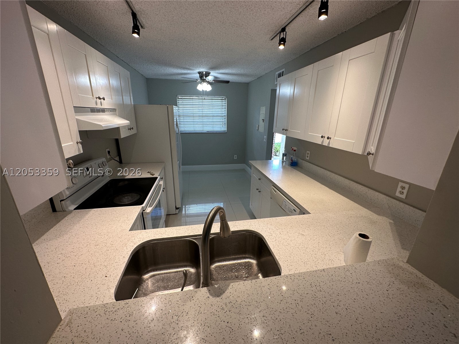 23442 Lyons Rd 404 Property Photo 6