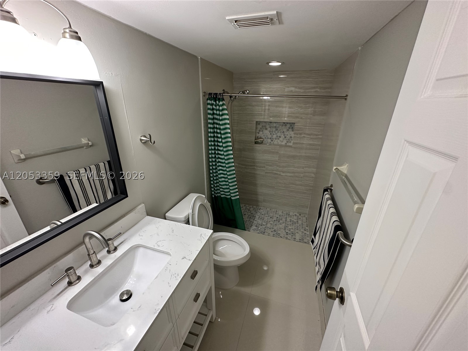 23442 Lyons Rd 404 Property Photo 11