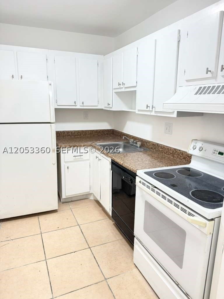 961 NW 45th St 1