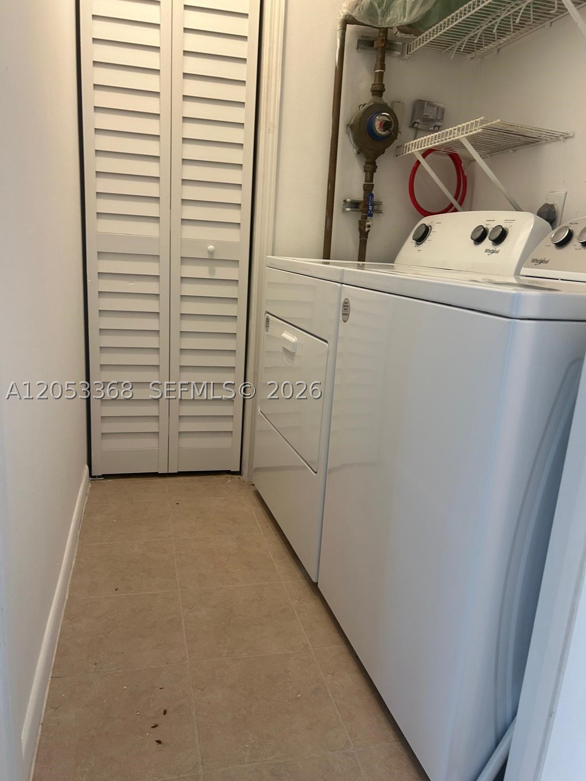 8851 Wiles Rd 208 Property Photo 14