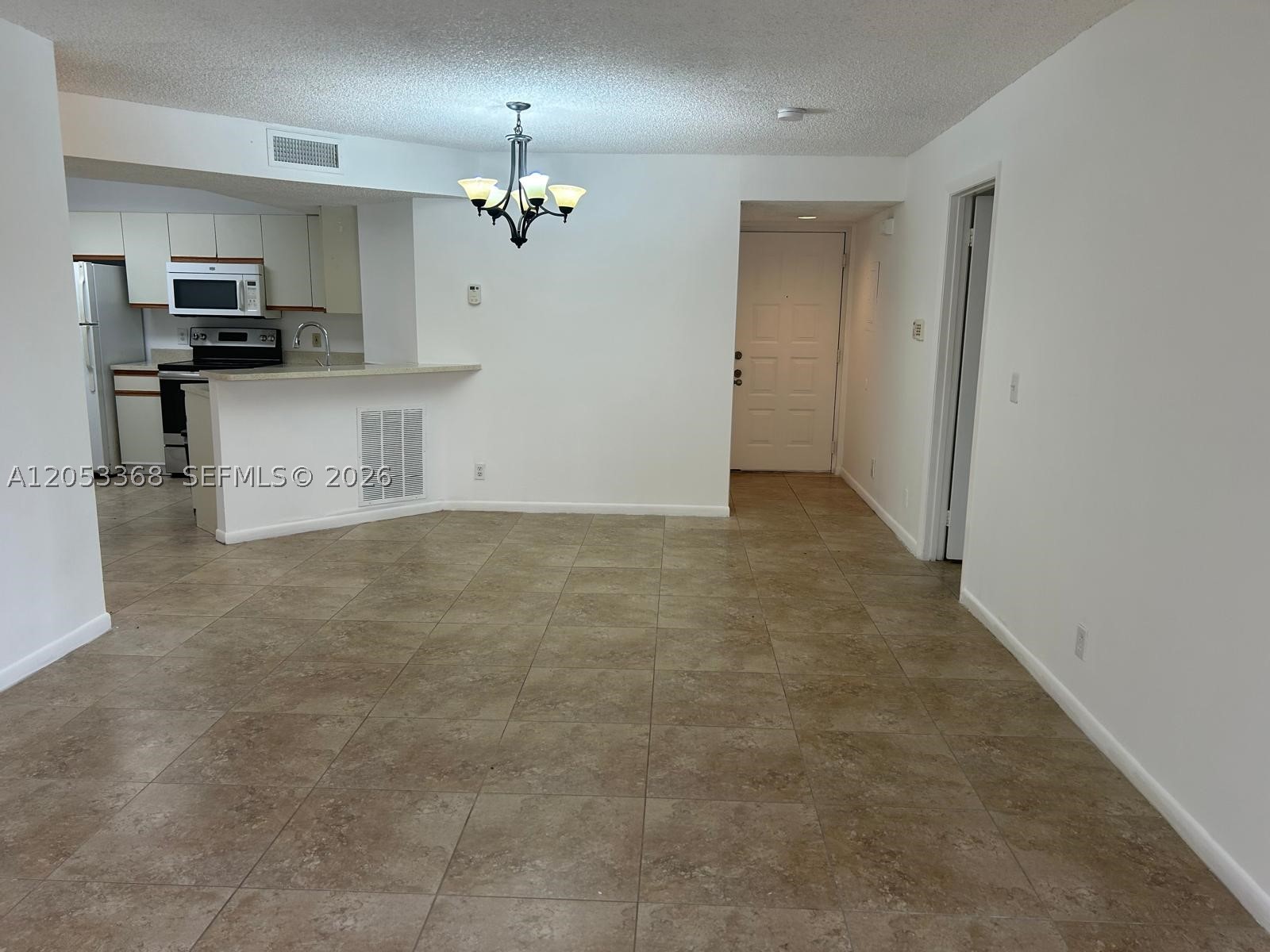 8851 Wiles Rd 208 Property Photo 16