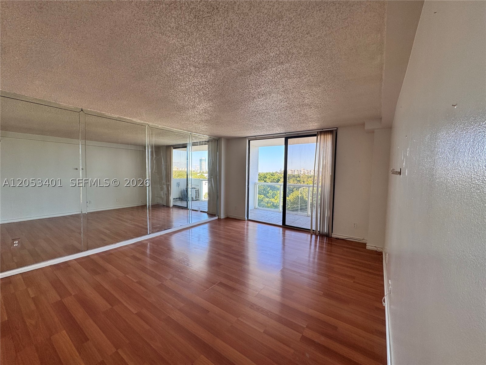 13499 Biscayne Blvd 703 Property Photo 19