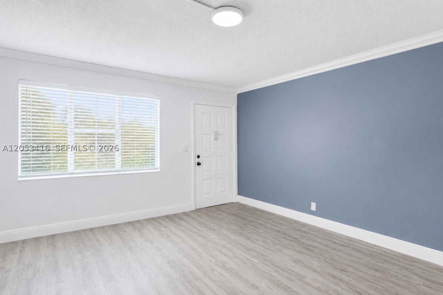 7161 Golf Colony Ct 103 Property Photo 3