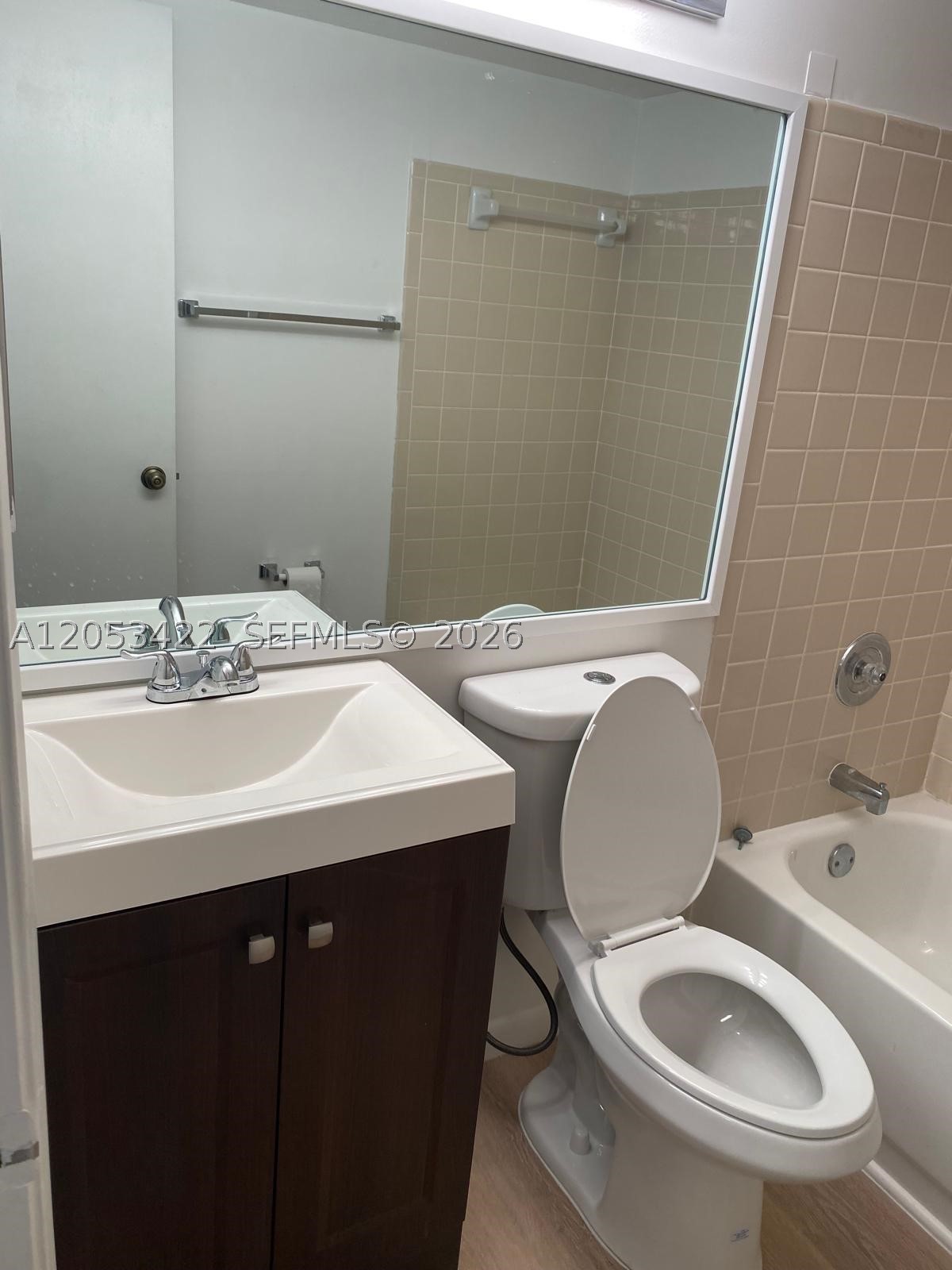 9962 Nob Hill Ct 9962 Property Photo 8
