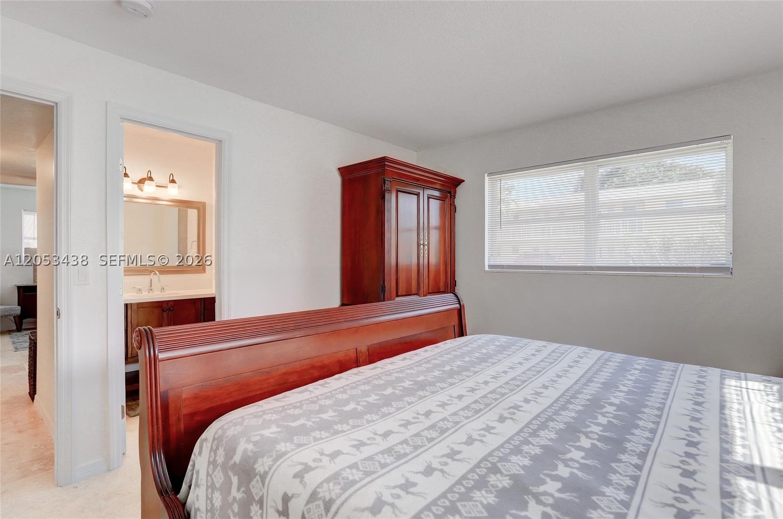 2212 Ne 1st Way 101 Property Photo 17