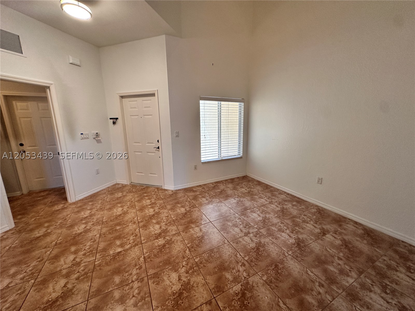 2342 Se 16th Ter Property Photo 6