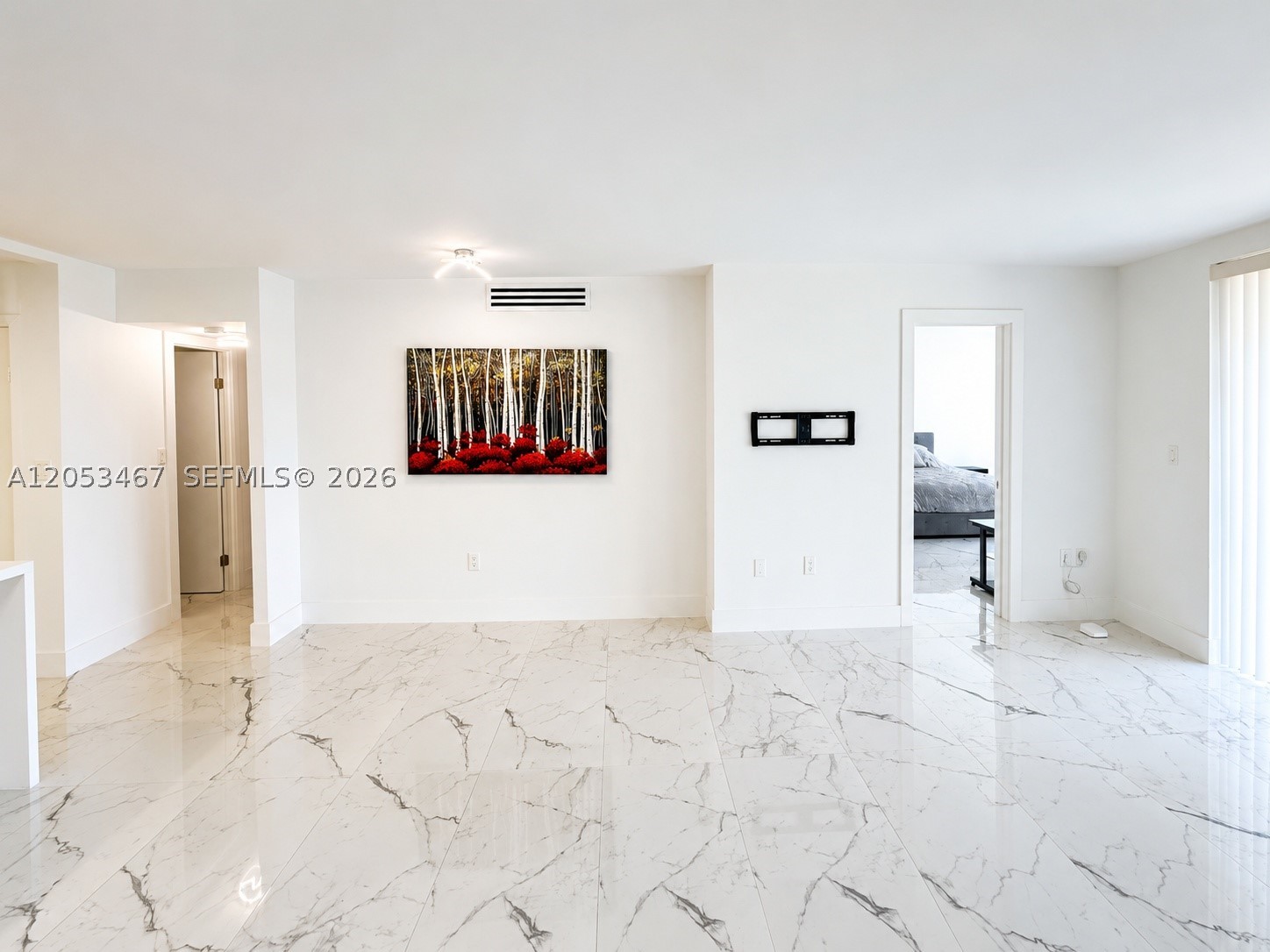 1750 Ne 191st St 605-1 Property Photo 7