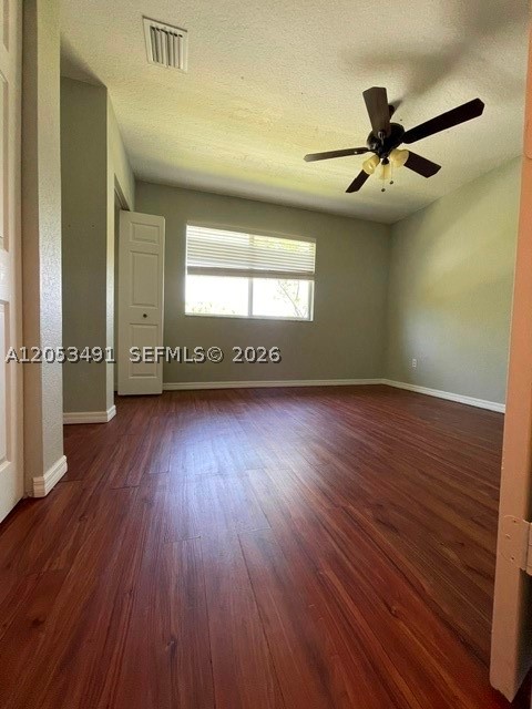 3558 Oleander Ter 3558 Property Photo 13