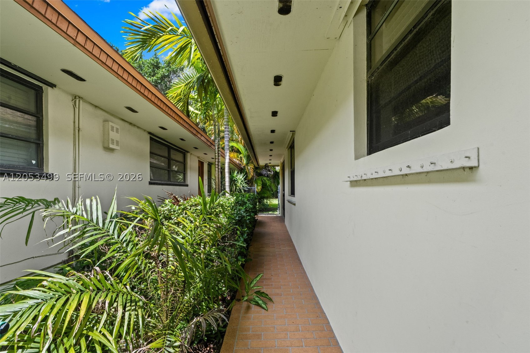 11440 Sw 94th Ave Property Photo 6
