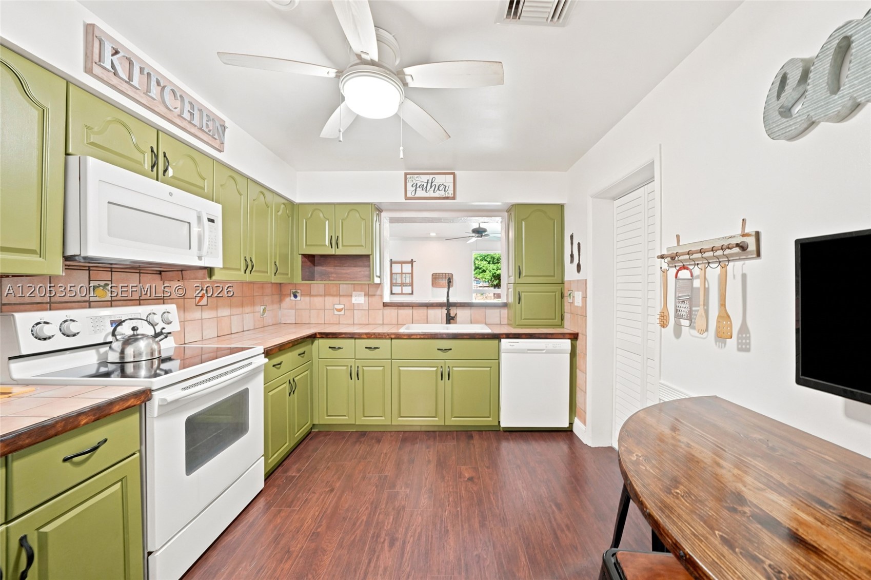 15425 N Miami Ave Property Photo 14