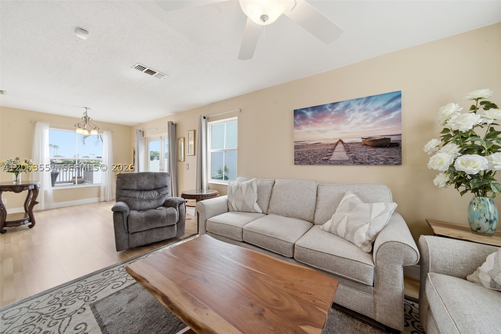 6633 Bayfront Dr Property Photo 3