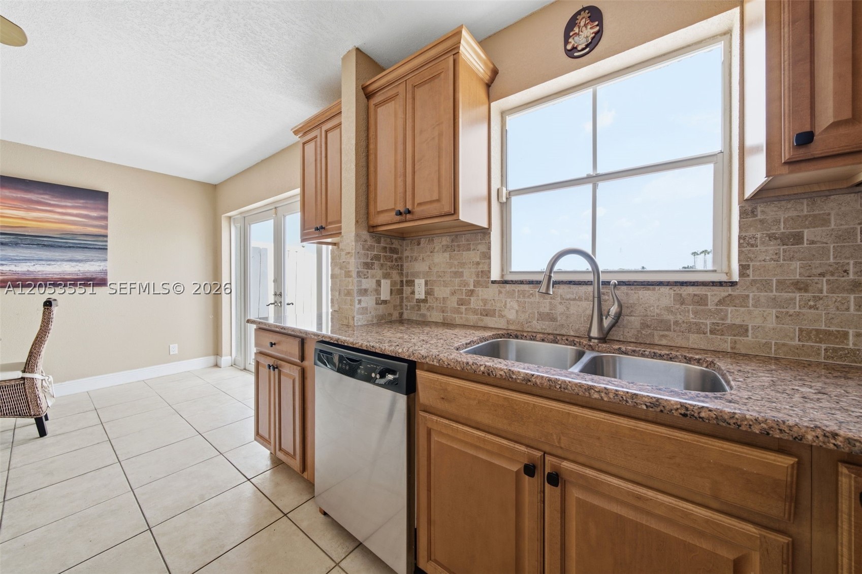 6633 Bayfront Dr Property Photo 9