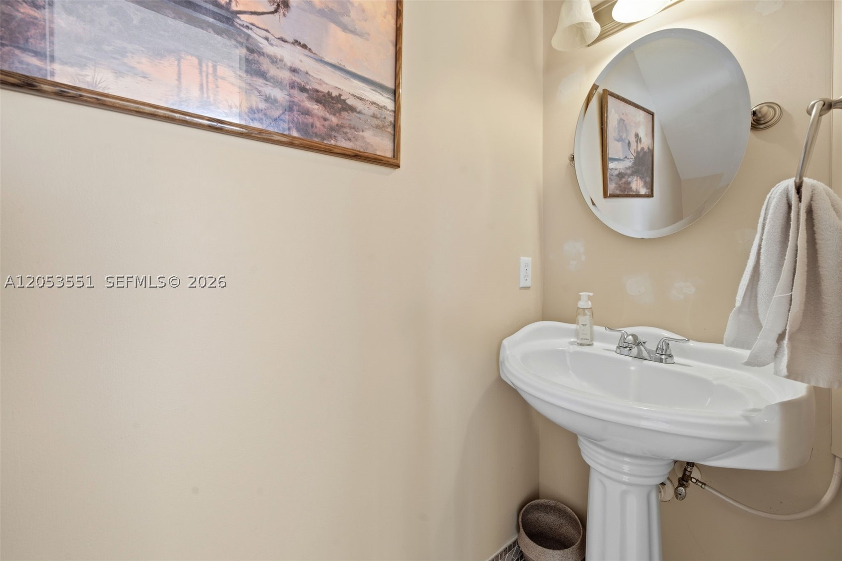 6633 Bayfront Dr Property Photo 18