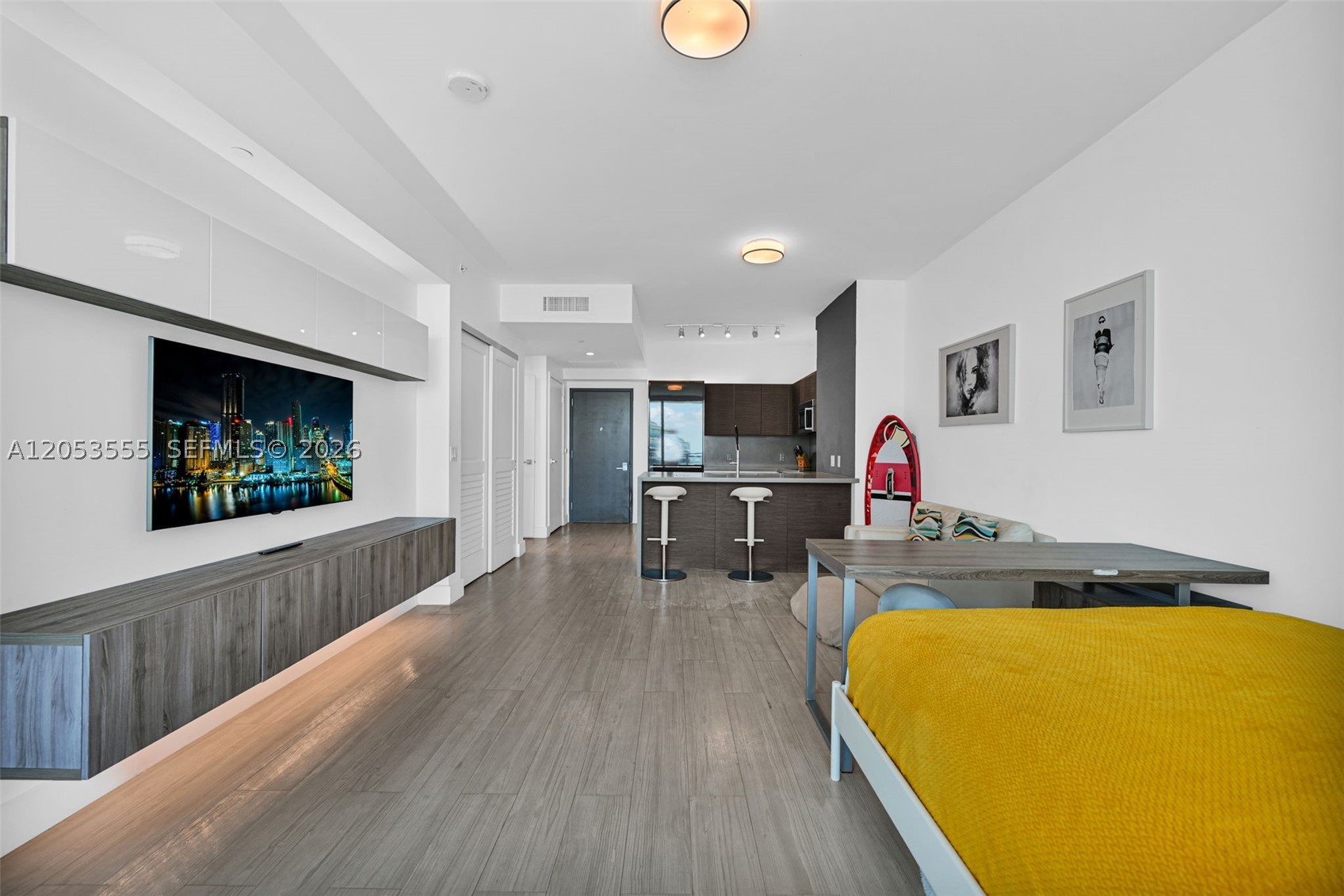 1080 Brickell Ave 3705 Property Photo 9