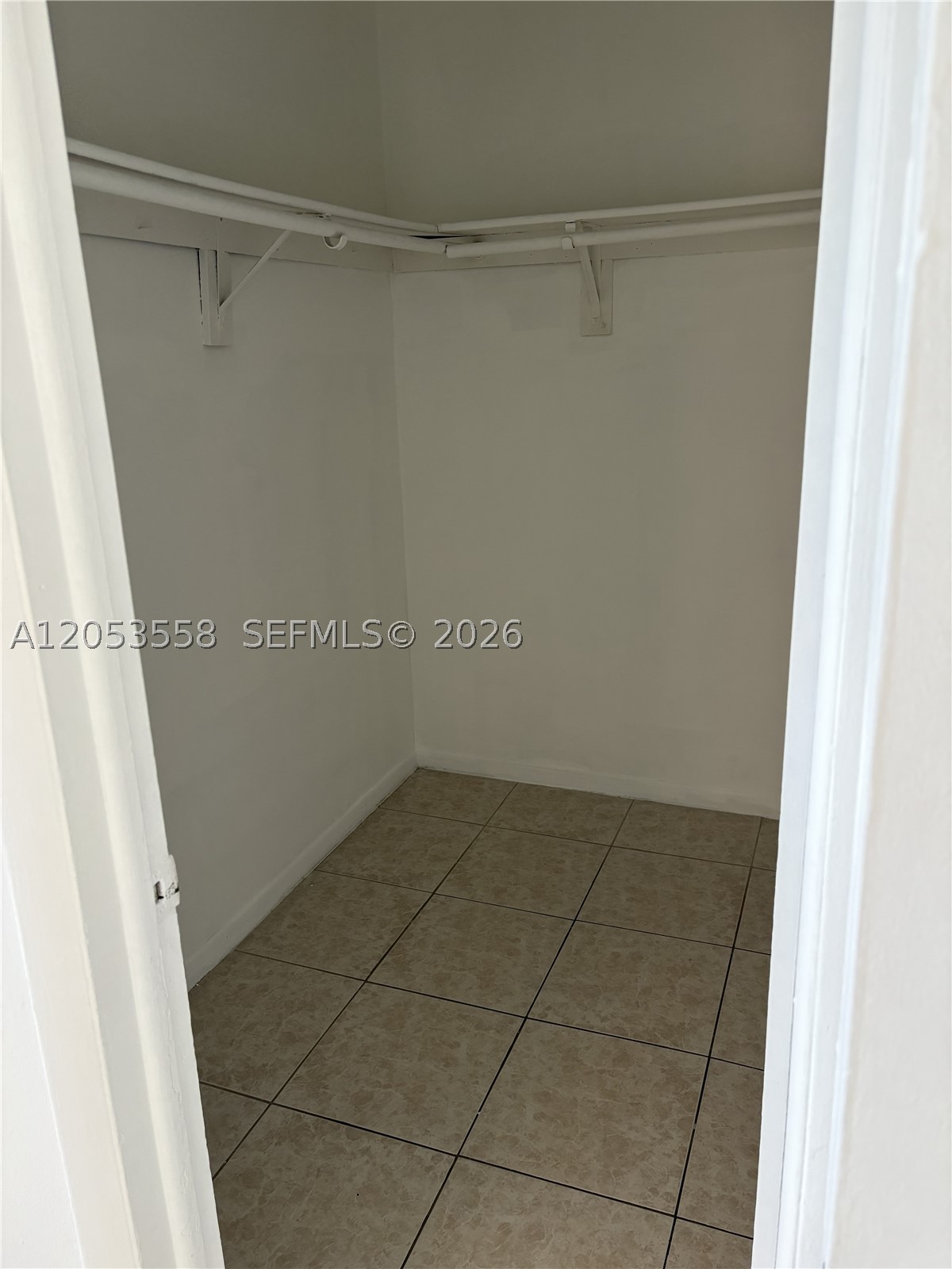 3675 W 11th Ave 319 Property Photo 11