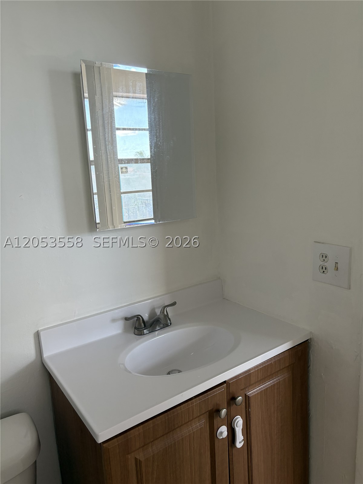 3675 W 11th Ave 319 Property Photo 13