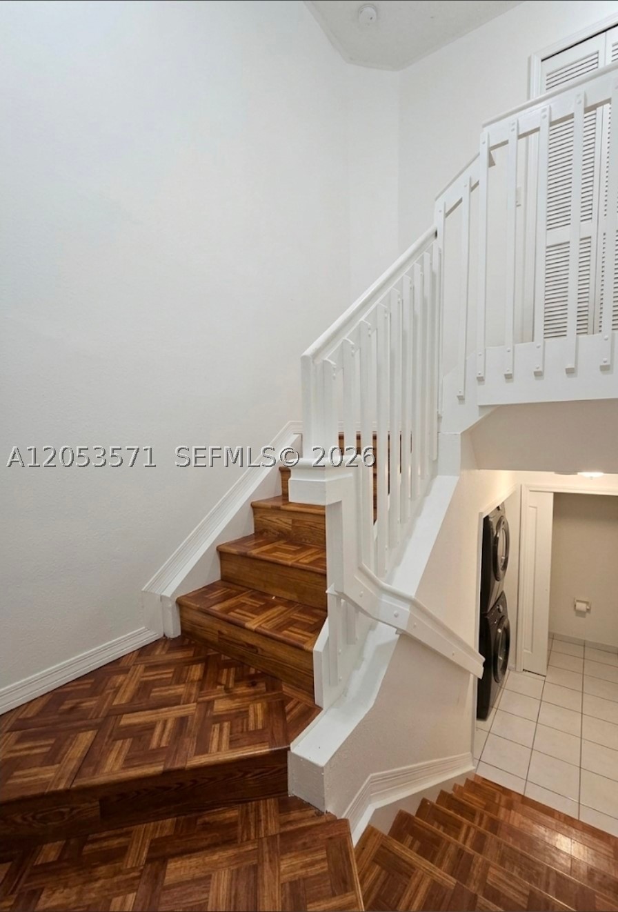 8936 W Flagler St 204 Property Photo 5