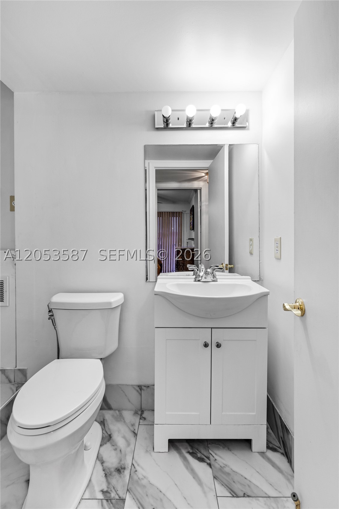 801 Sw 133rd Ter 406k Property Photo 11