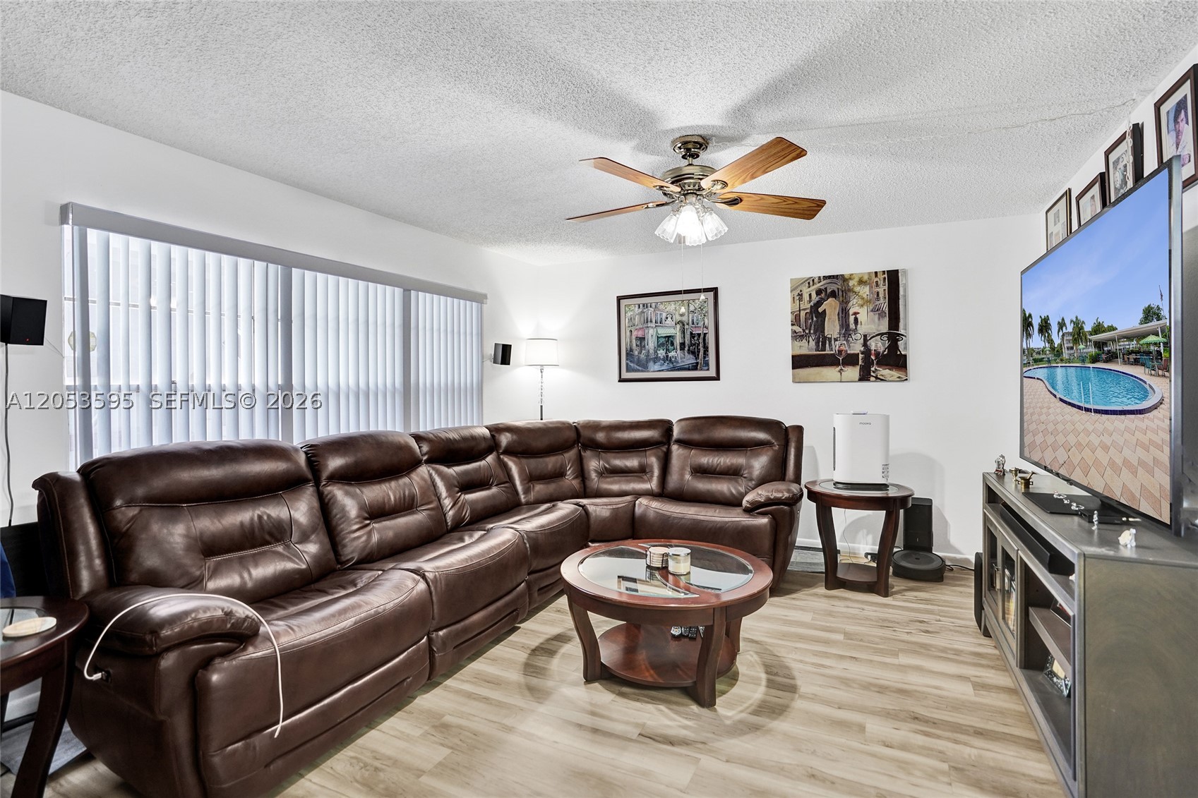 208 Greenbrier C 208 Property Photo 5