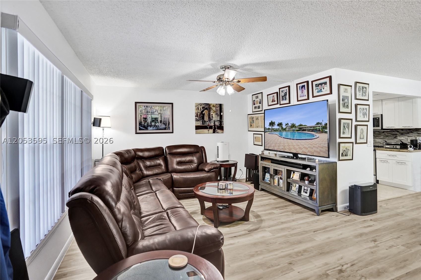 208 Greenbrier C 208 Property Photo 6