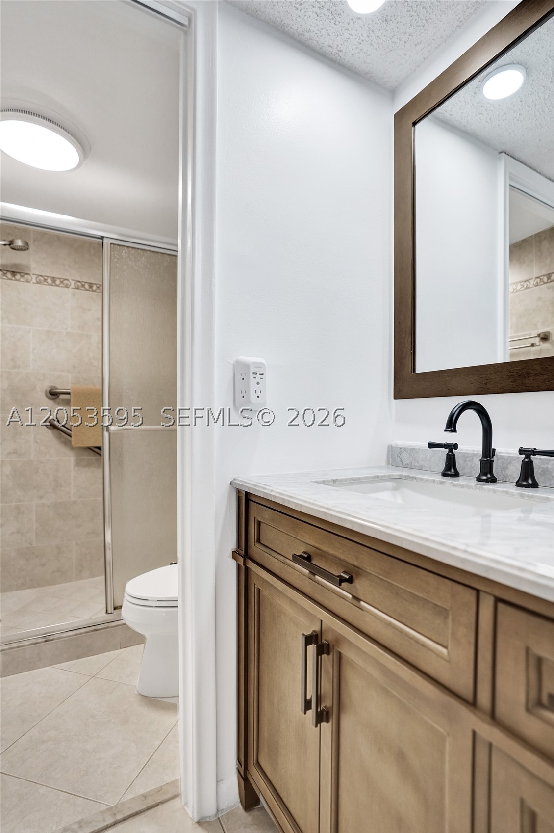208 Greenbrier C 208 Property Photo 34
