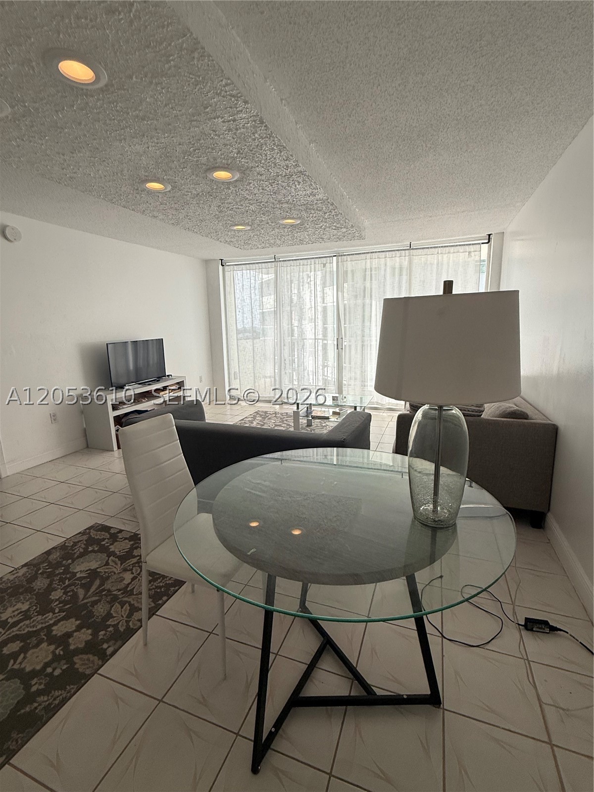 5838 Collins Ave 7e Property Photo 5