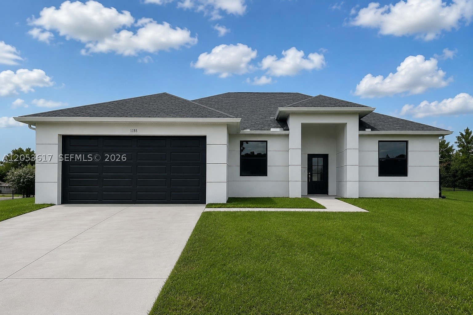 2524 LAKEVIEW DR Property Photo 1