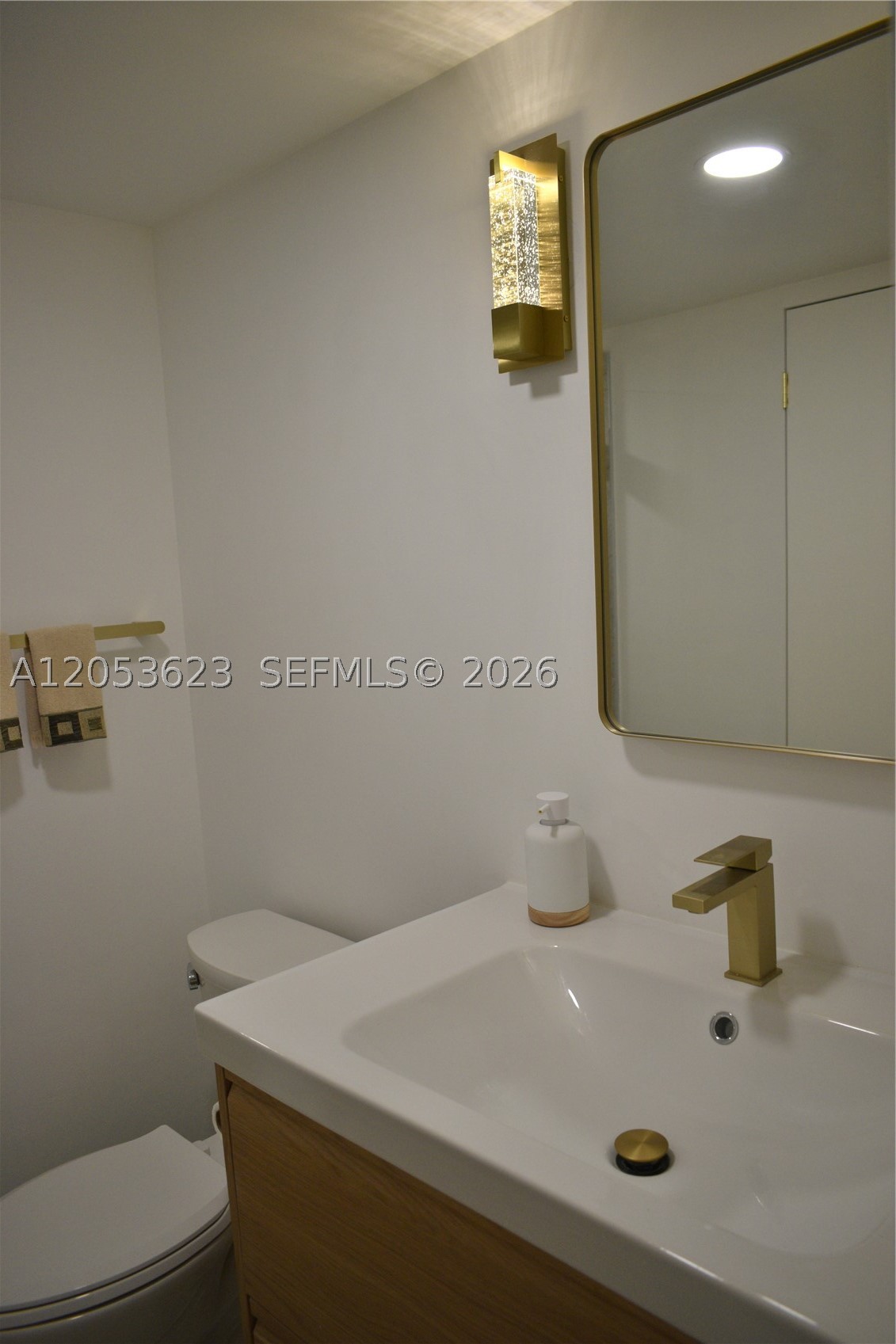 1865 S Ocean Dr 14n Property Photo 41