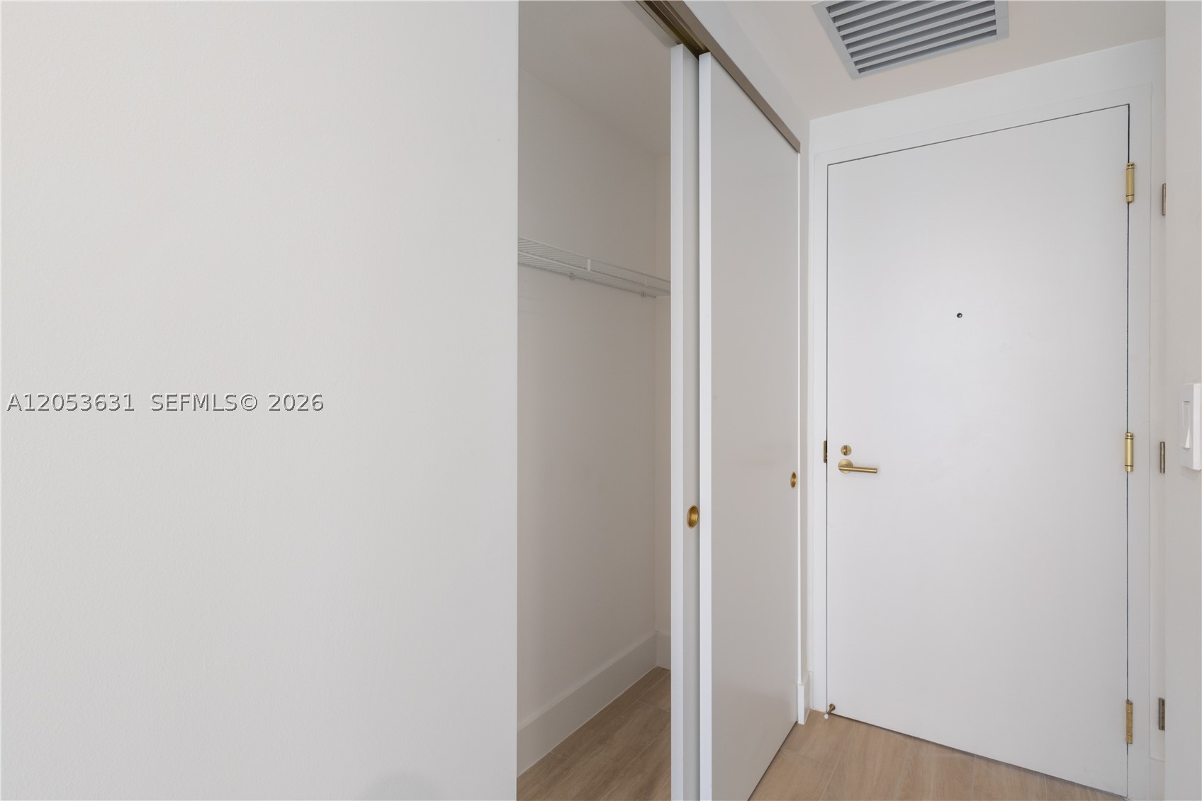 90 Ne 32nd St 815 Property Photo 14