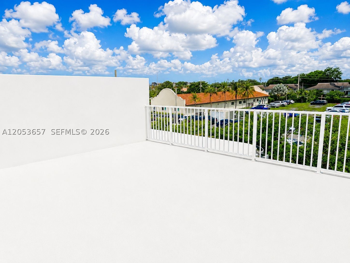 A12053657 Property Photo 17