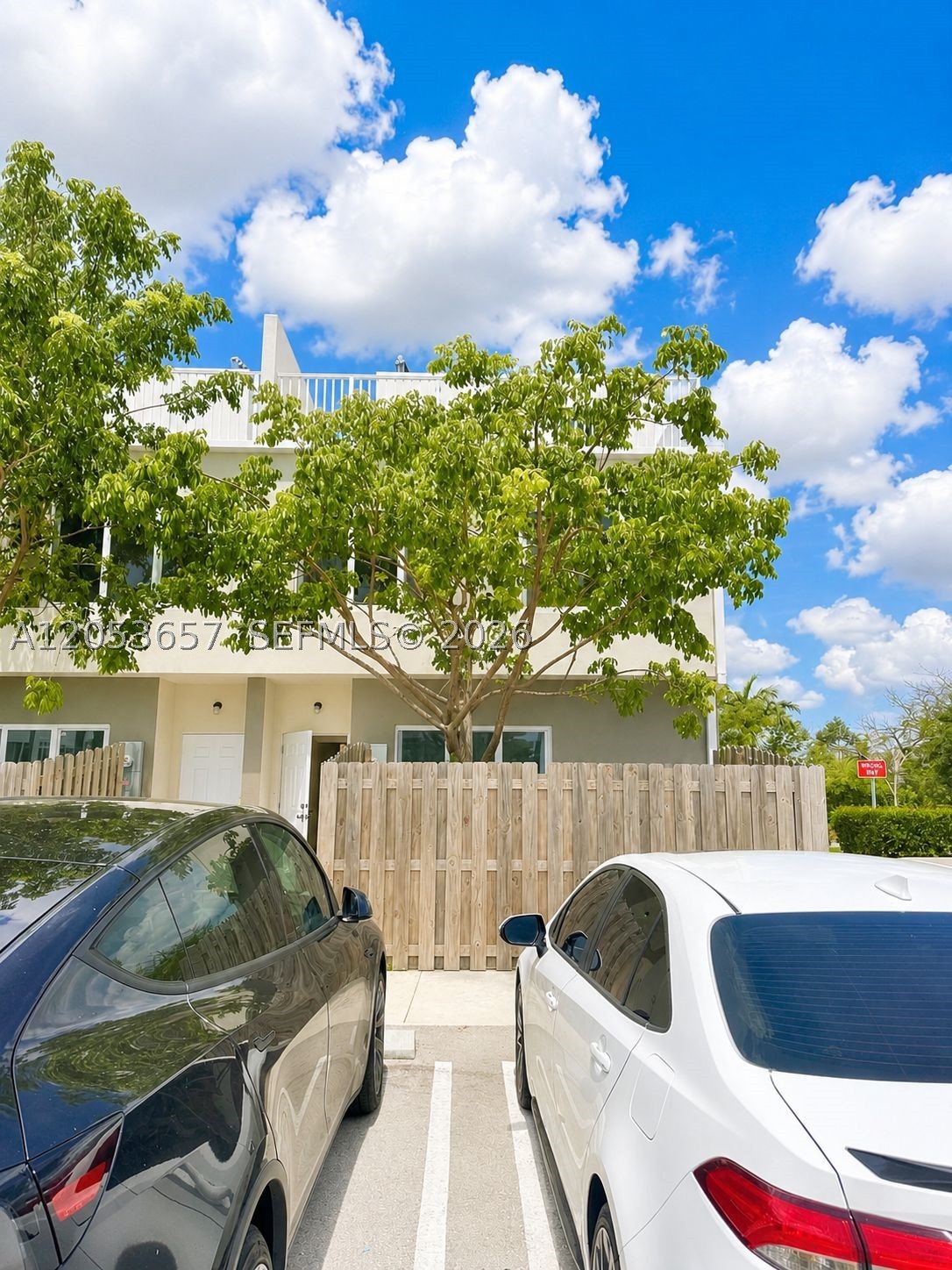 A12053657 Property Photo 19