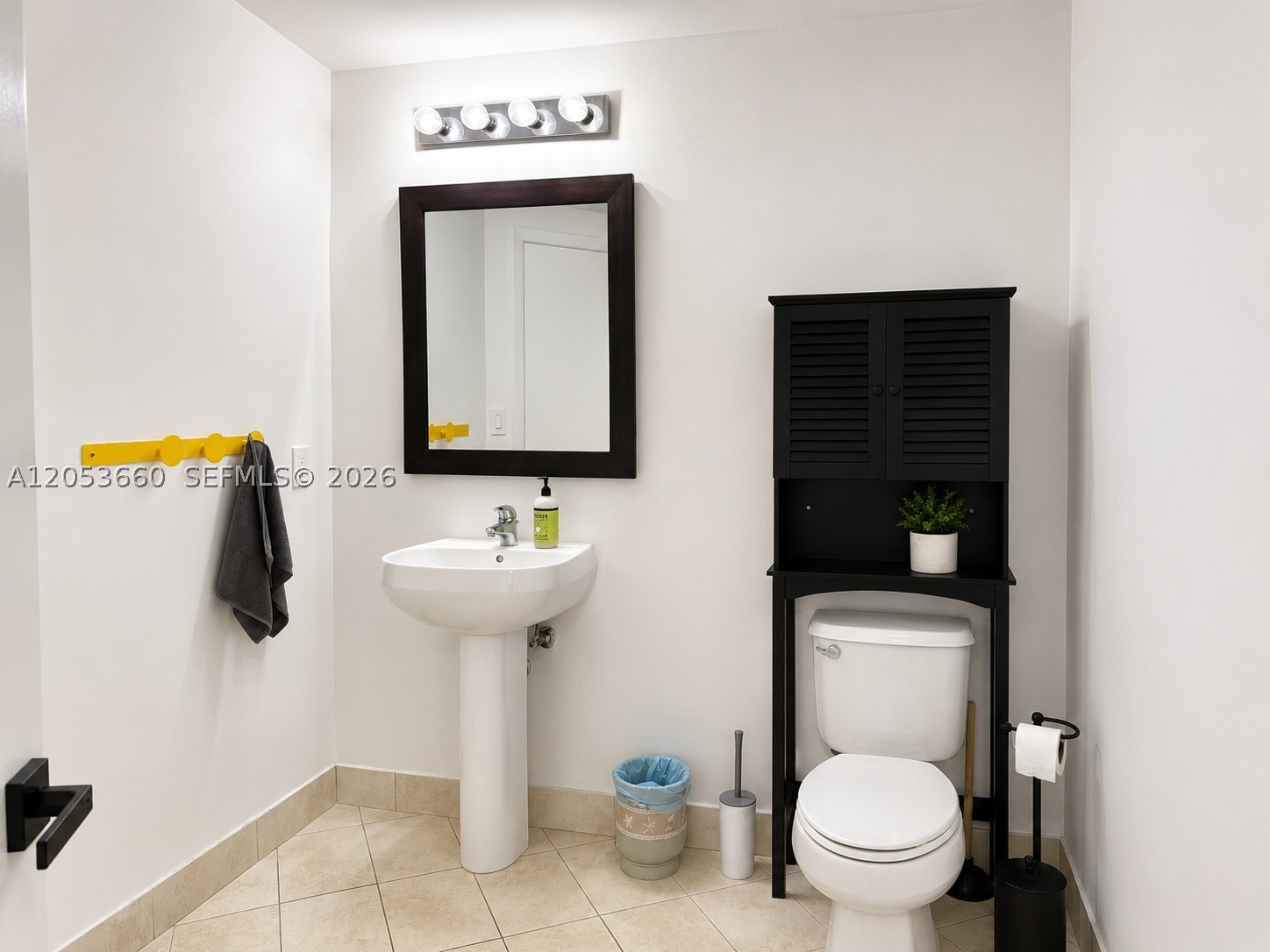 1900 N Bayshore Dr 3807 Property Photo 18