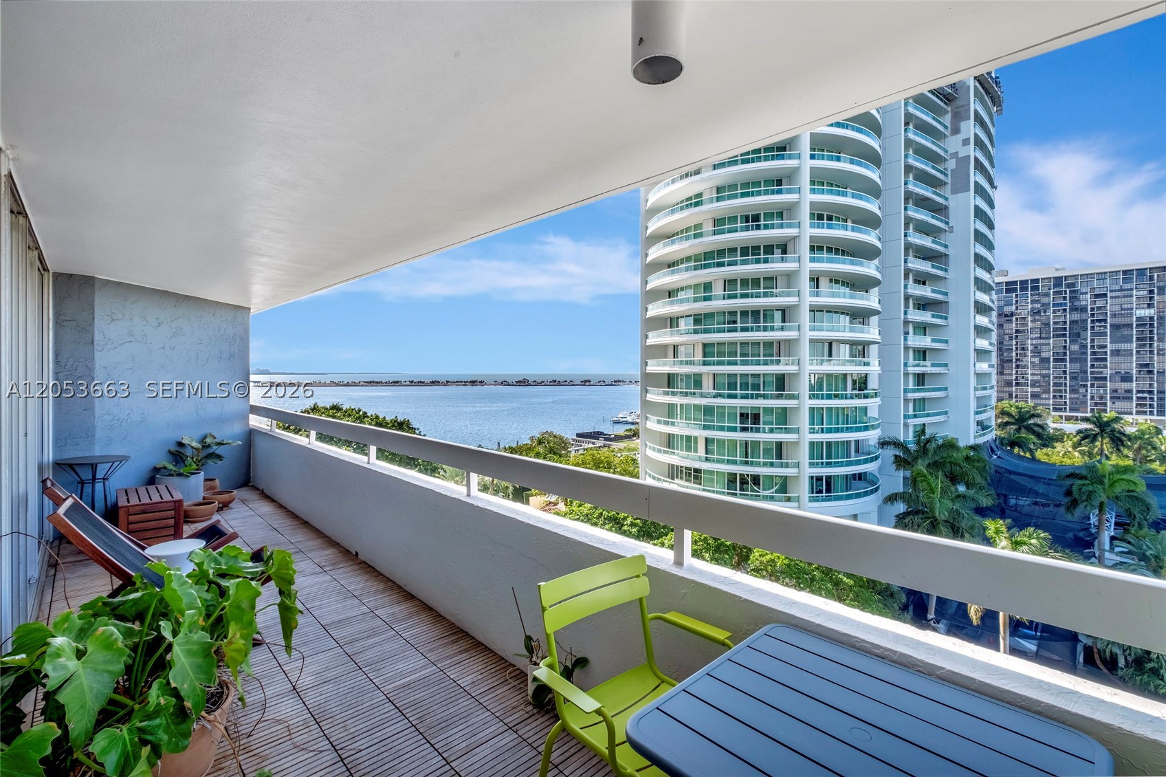1627 Brickell Ave 1202 Property Photo 4