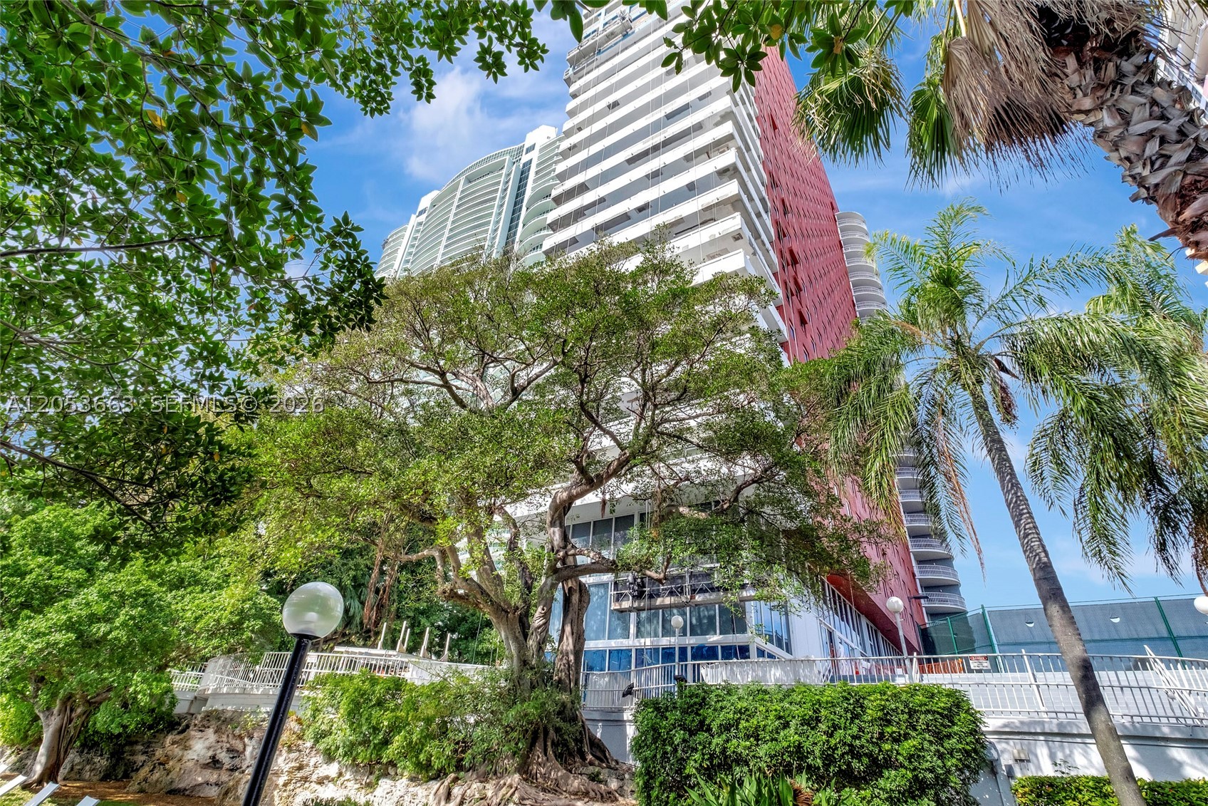 1627 Brickell Ave 1202 Property Photo 28