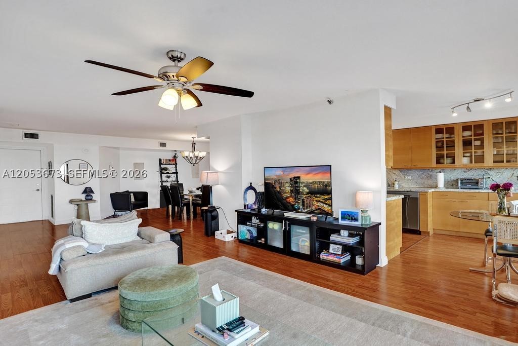 1201 S Ocean Dr 310n Property Photo 6