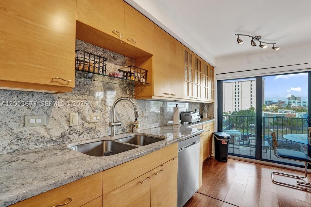 1201 S Ocean Dr 310n Property Photo 12
