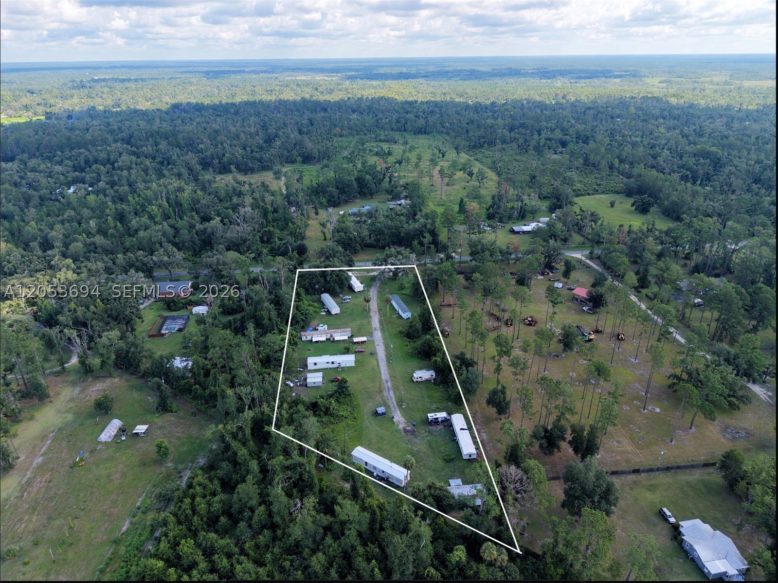 1269 W Roberts Aman Rd Property Photo 17