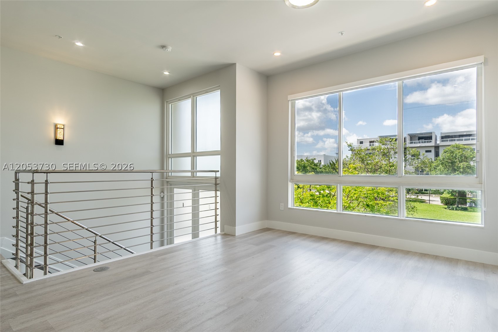 A12053730 Property Photo 1