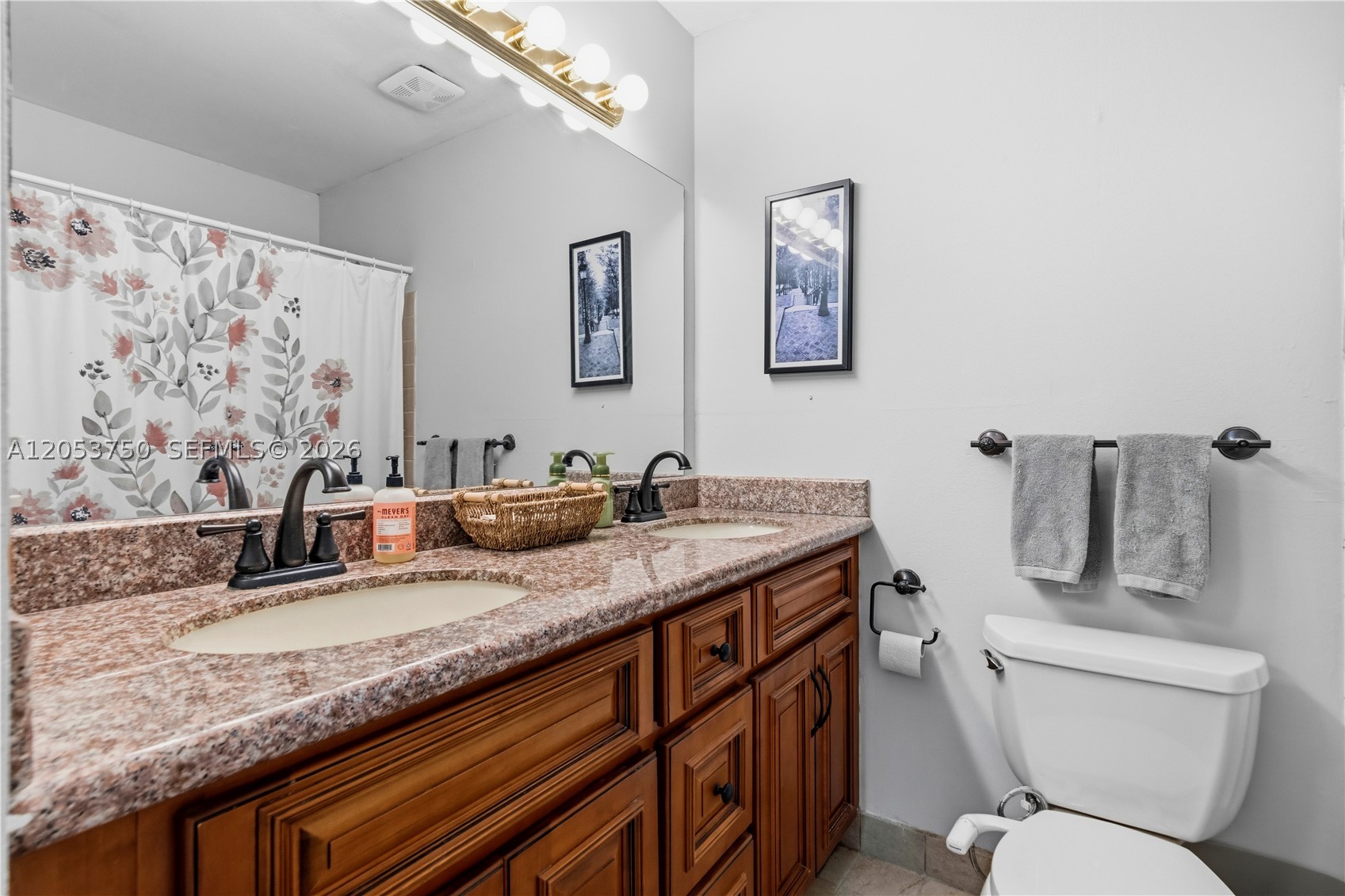 8445 Sw 181st Ter Property Photo 38